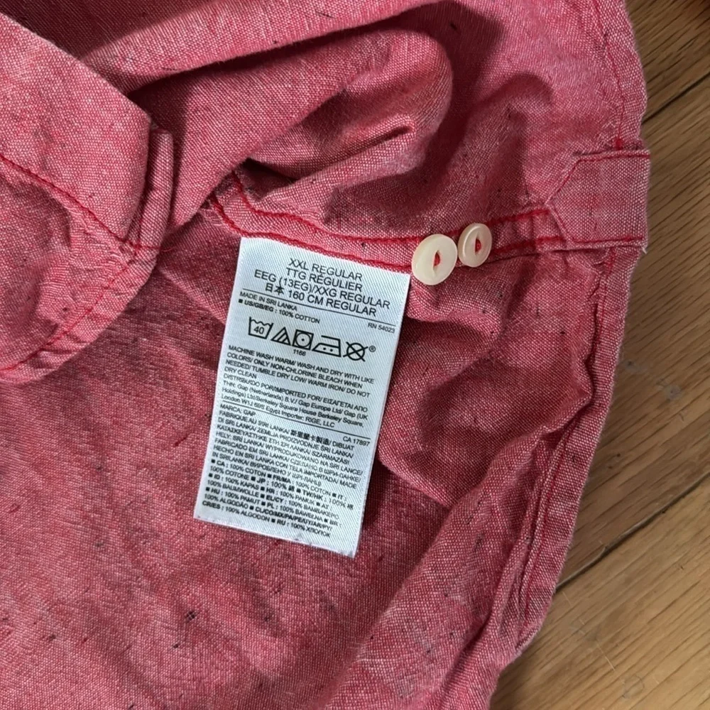 Gap Kids | Red Button Down Shirt | Textured Red | size XXL (14-16)